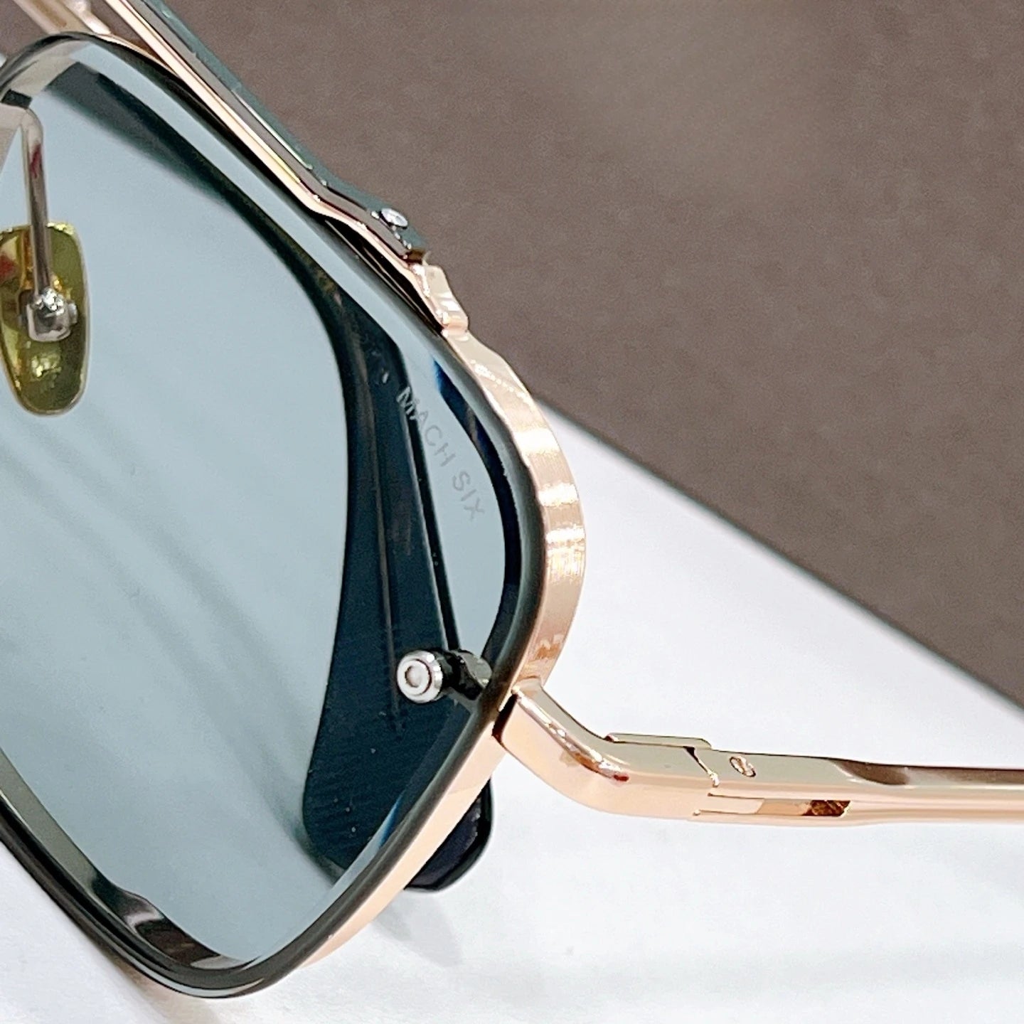 Mach Six Fashion Female Women Sunglasses Pilot Metal Alloy Shades Classic Eyewear Male Men Sunglasses Outdoor for Trval