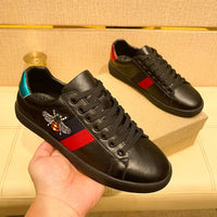 2026 Sneakers Men Bee Shoes High Quality Embroidery Men's Skateboard Shoes Comfortable Low Cut