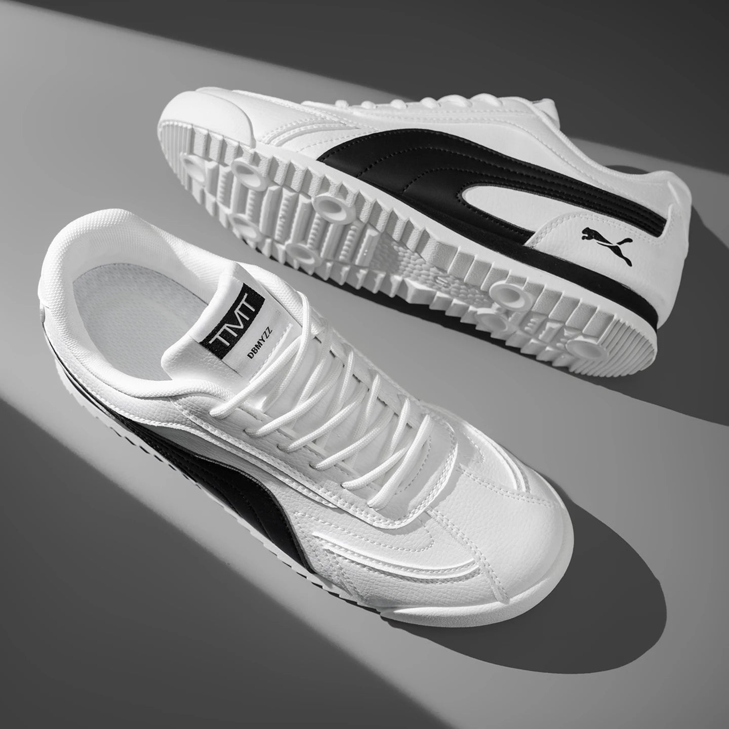 Men's Casual Shoes Sneakers 2026 Summer Male Anti-slip Outdoor Sports Leisure Shoes Soft Sole Running Fashion Walking Shoes