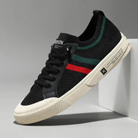 Fashion Sneakers for Men Light Mesh Breathable Outdoor Walking Loafers Male Flats Zapatos Para Hombres Luxury Men‘s Casual Shoes