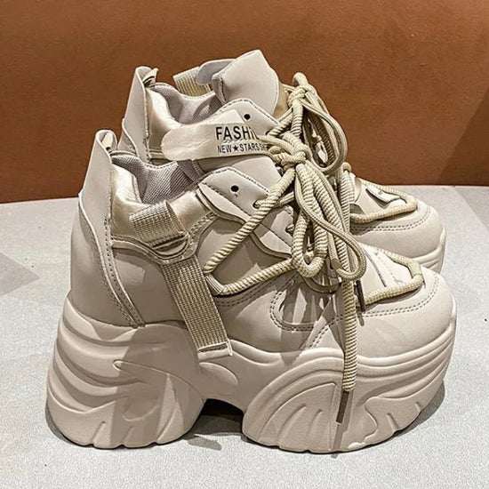 Women Walking Sneakers Autumn Lace-up High Platform Chunky Shoes Breathable Leather Shoes 10.5CM Winter Wedge Heels Casual Shoes