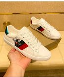 2026 Sneakers Men Bee Shoes High Quality Embroidery Men's Skateboard Shoes Comfortable Low Cut
