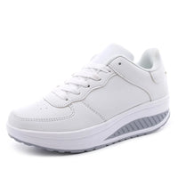 Women Sneakers 2022 New Breathable Vulcanize Shoes Waterproof Wedges Platform Woman Sneaker Leather Casual Shoes Zapatos Mujer