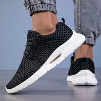 Men's Shoes White Mesh Sneakers New Summer Lightweight Casual Shoes Hiking Comfortable Tennis Shoes Lace Up Outdoor Running Shoe