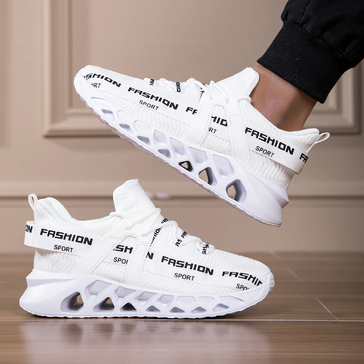 Men’s Sneakers Comfortable Breathable Platform Shoes Summer Man Running Shoes Breathable Comfortable Walking Sneakers Man