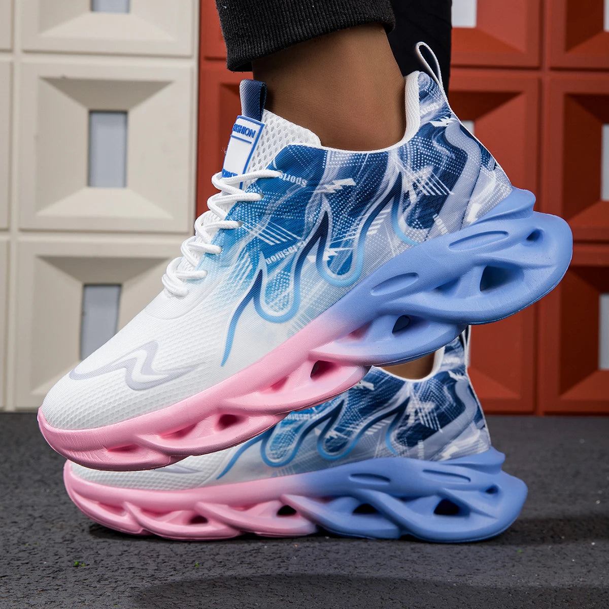 Sneakers Man Running Shoes Women Lightweight Mesh Breathable Comfortable Flat Soft Tennis Shoes Unisex Lace-up