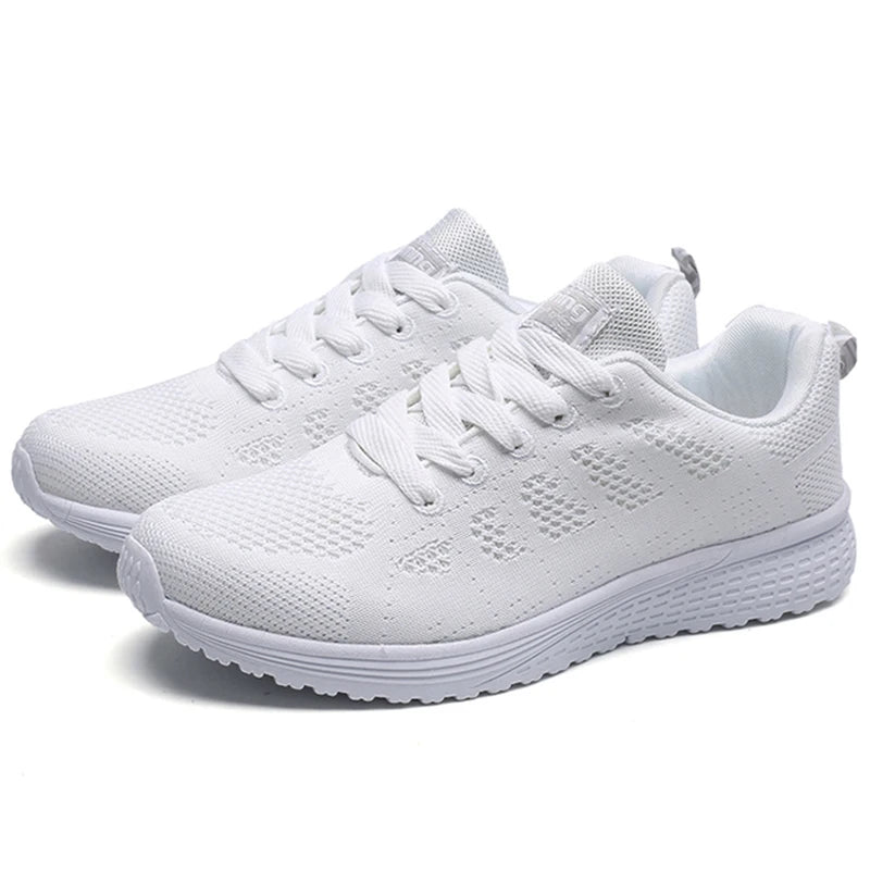 WHITE / 44
