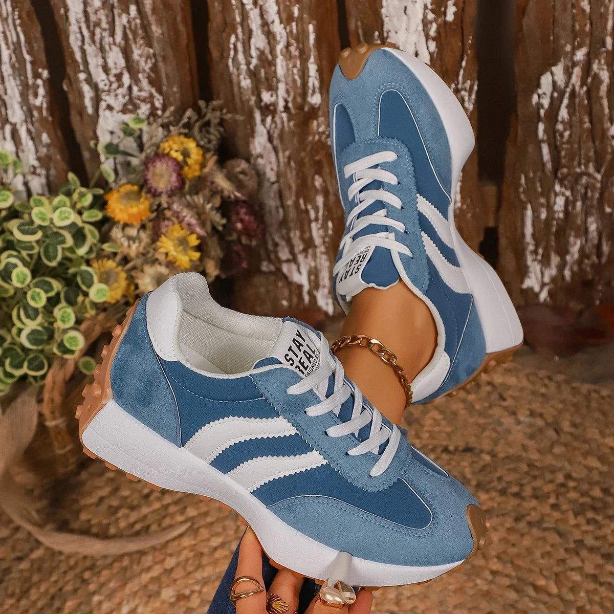 Blue / 43