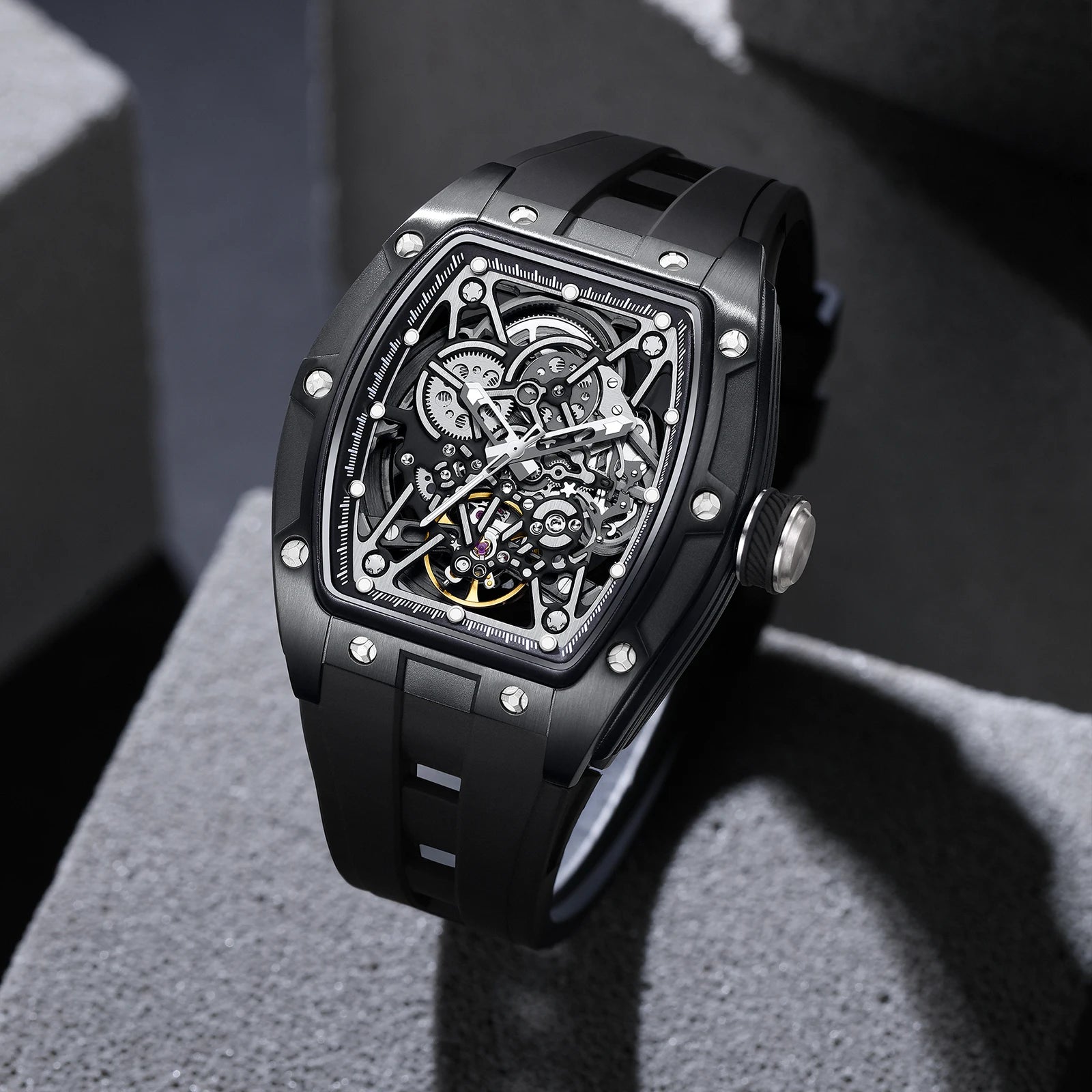 2026 New Automatic watch retro style wholesale mechanical wristwatches skeleton carve waterproof leather no logo mens watch