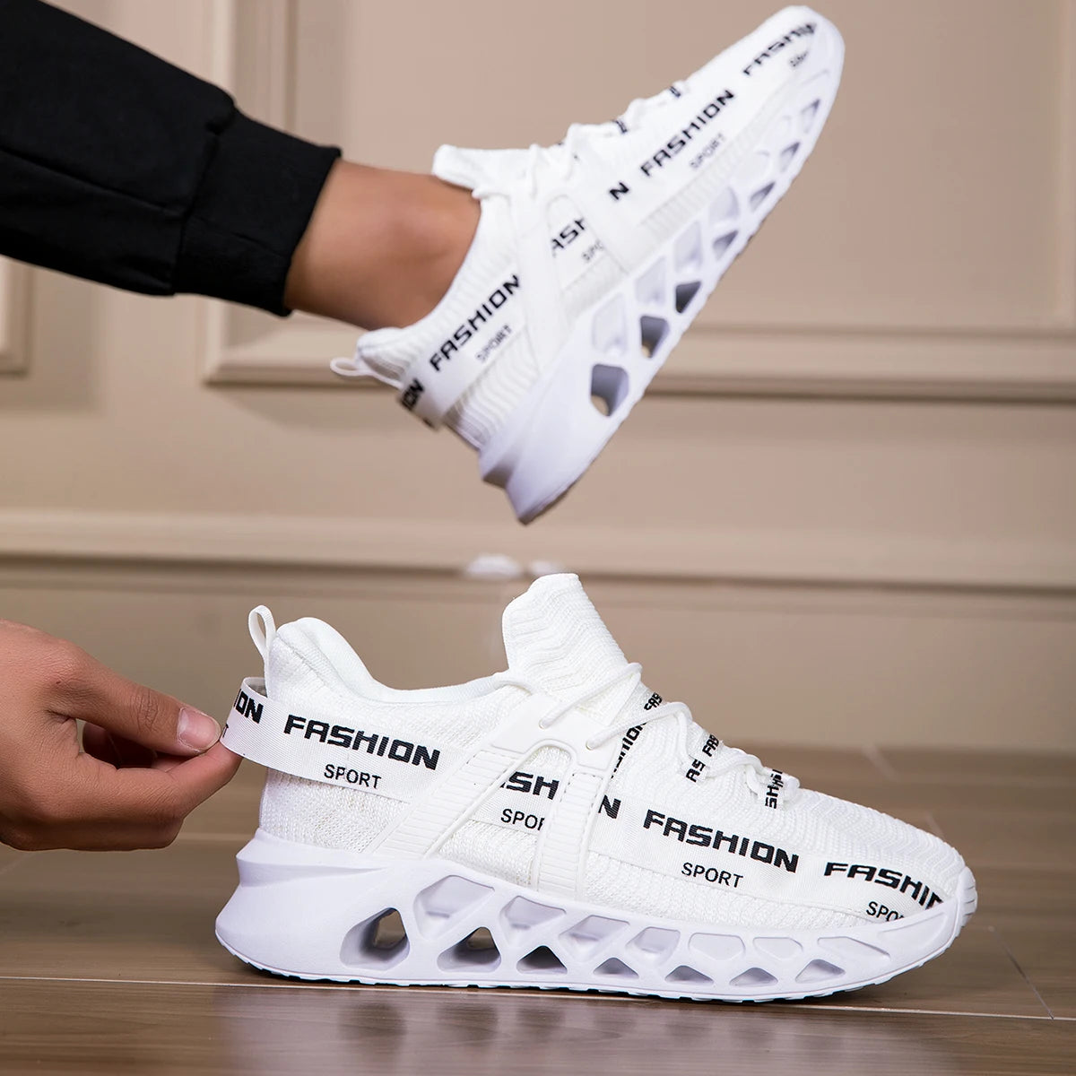 Men’s Sneakers Comfortable Breathable Platform Shoes Summer Man Running Shoes Breathable Comfortable Walking Sneakers Man
