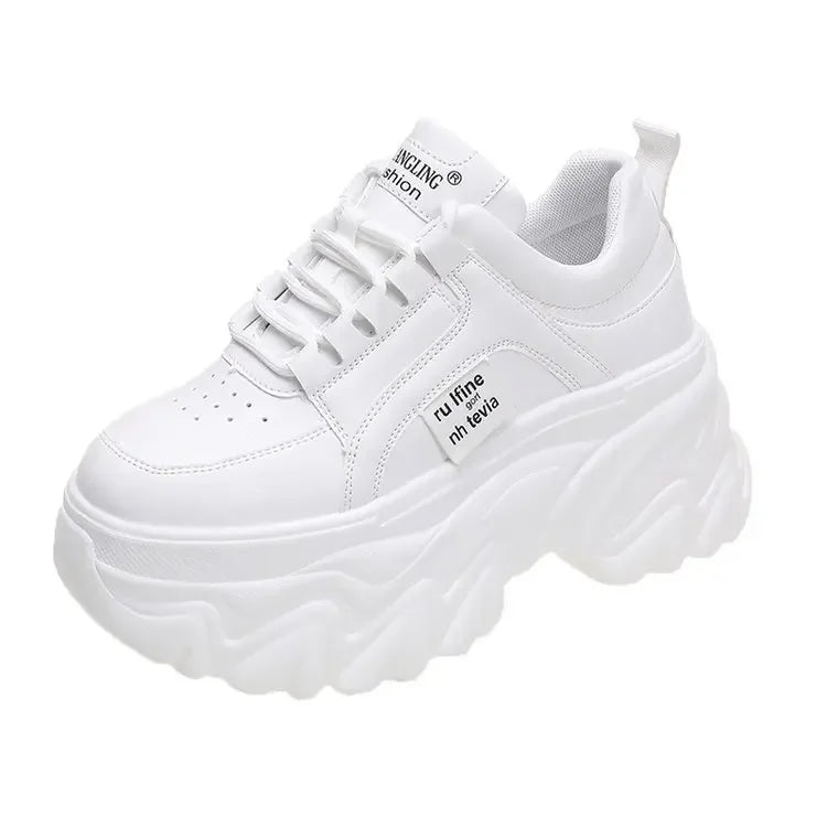 White women sneakers / 34