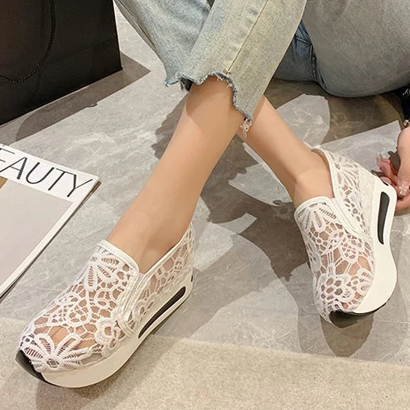 Classic Black Embroider Sneakers for Women 2025 Comfortable Breathable Mesh Casual Shoes Woman Lightweight Platform Shoes Mujer