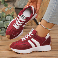 2025 Women Sneakers Spring New Luxury Flat Comfortable Slip on Soft Trend Sneakers Women Lightweight Outdoor Shoes for Women