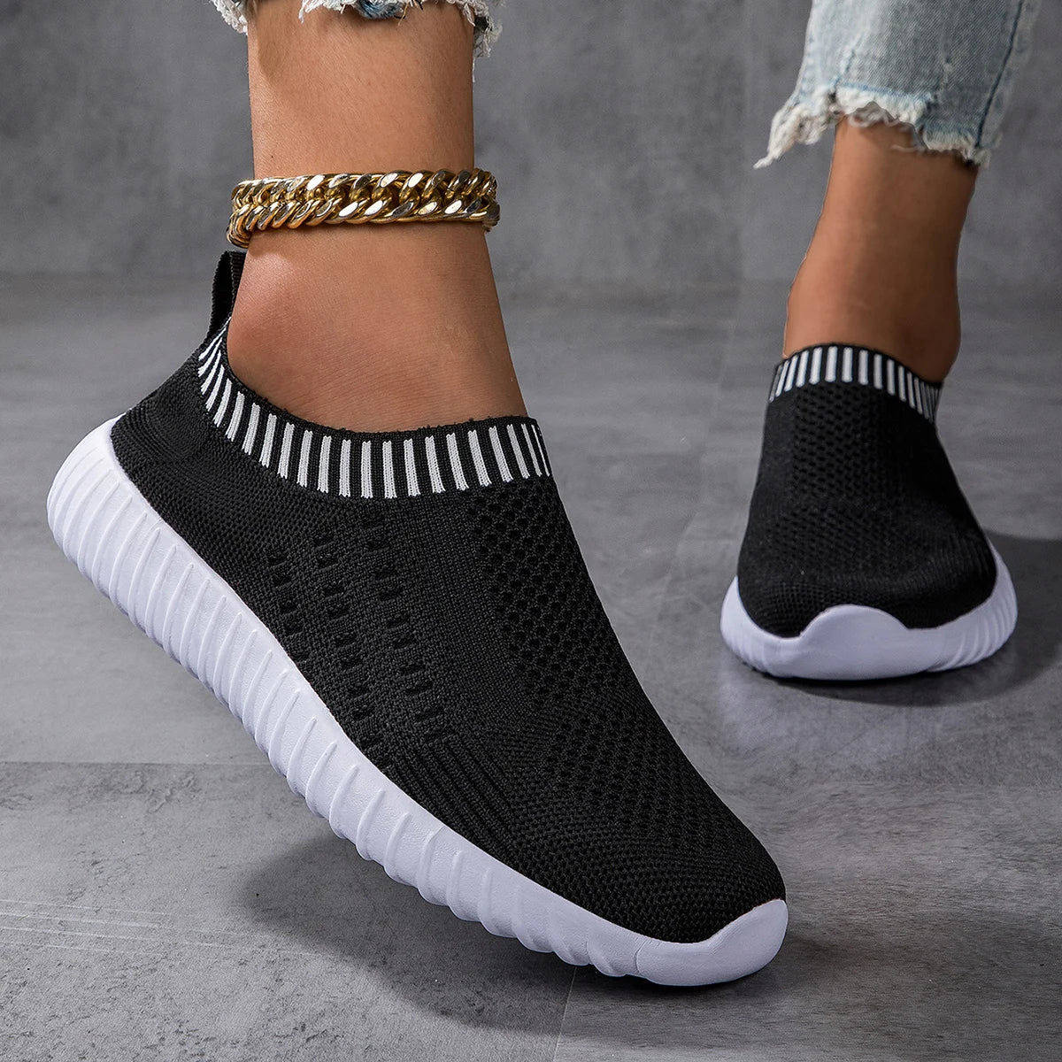 black / 36