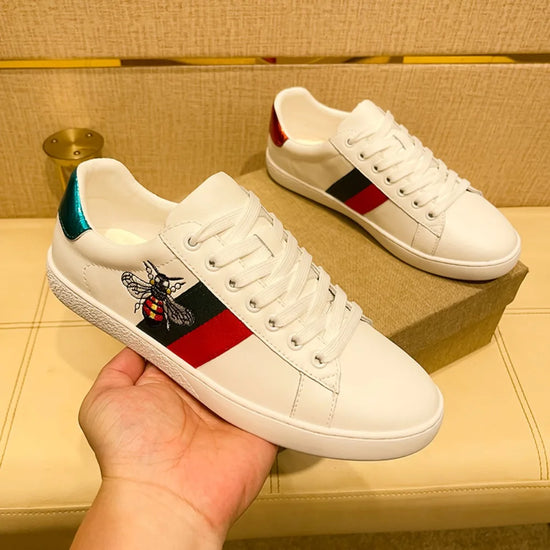 2026 Sneakers Men Bee Shoes High Quality Embroidery Men's Skateboard Shoes Comfortable Low Cut