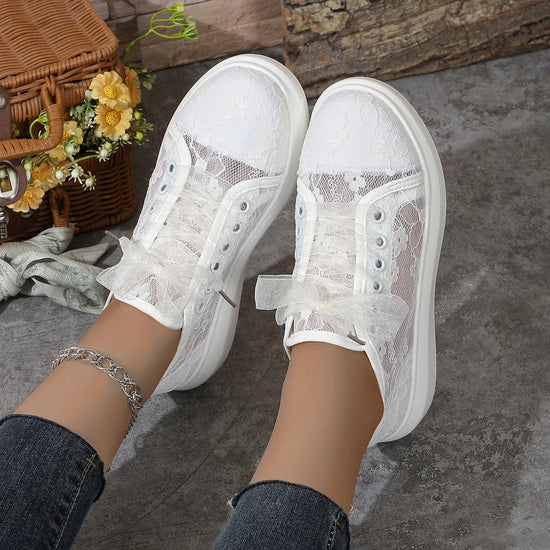 Women Sneakers 2025 New Fashion Summer Casual White Shoes Lace Canvas Breathable Designer Shoes Woman Sneakers Zapatos De Mujer