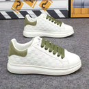 New Luxury Design Sneakers For Men Fashion White Board-shoe Soft Women Walking Shoes Running Shoes Couples Sneakers Tennis shoes