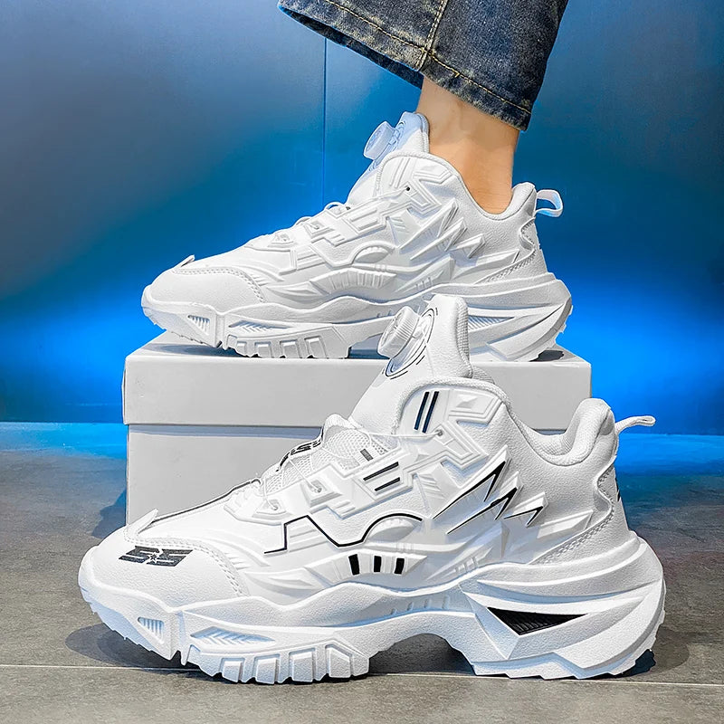 WHITE / 44