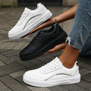 2025 Fashion Women's Black Sneakers Stylish Low Top Design Comfortable Lace Up Fit Versatile Casual Shoe Trendy Fashion Footwear