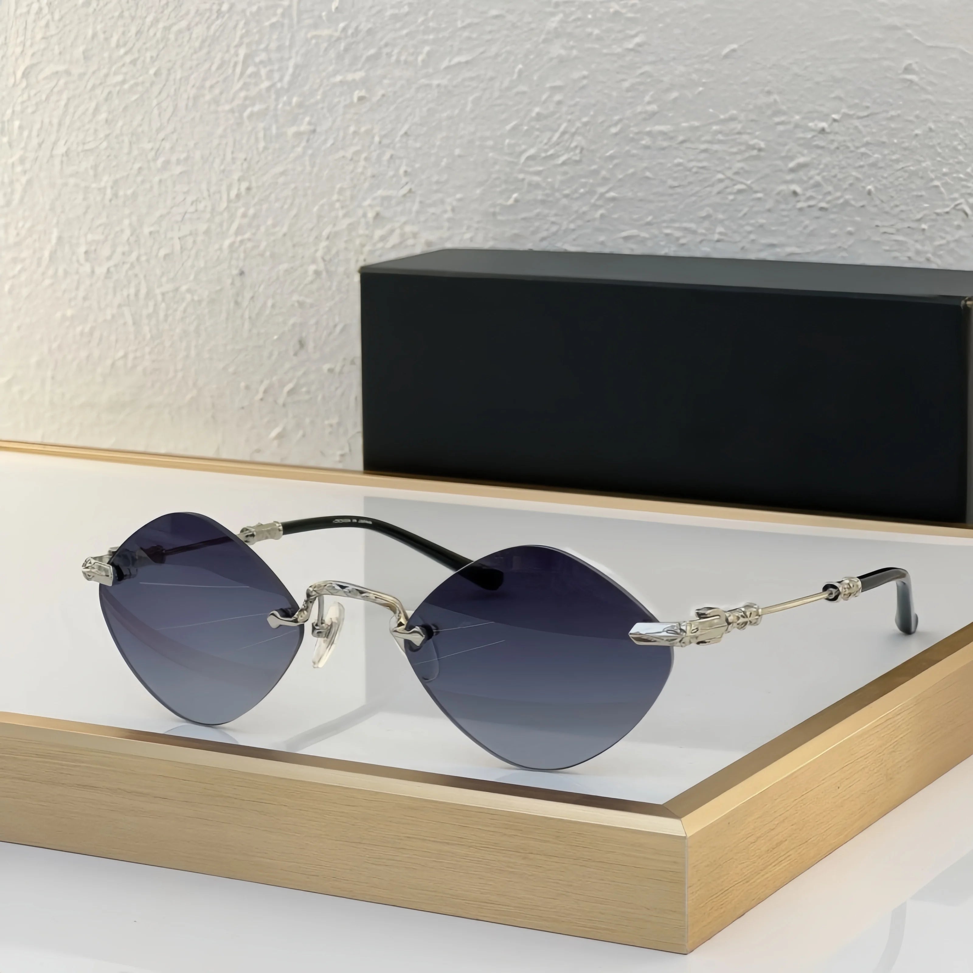 High Quality Sunglasses Rimless Women Alloy Black Retro Designer Luxury Brand Model Travel Party UV400 Men Fashion SUN GLASSES