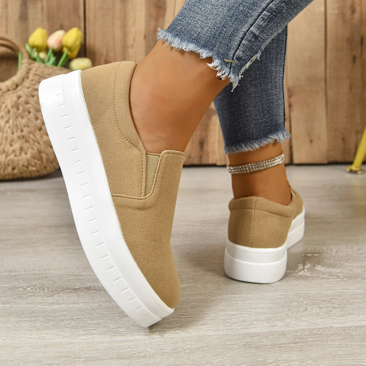 Shoes for Women Spring Leisure Sneakers New Womens Lazy Footwear Lightweight Thick Sole Platform Women Shoes Size 36-43