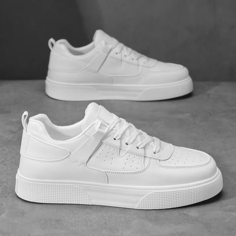 White Sneakers / 48