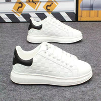 New Luxury Design Sneakers For Men Fashion White Board-shoe Soft Women Walking Shoes Running Shoes Couples Sneakers Tennis shoes